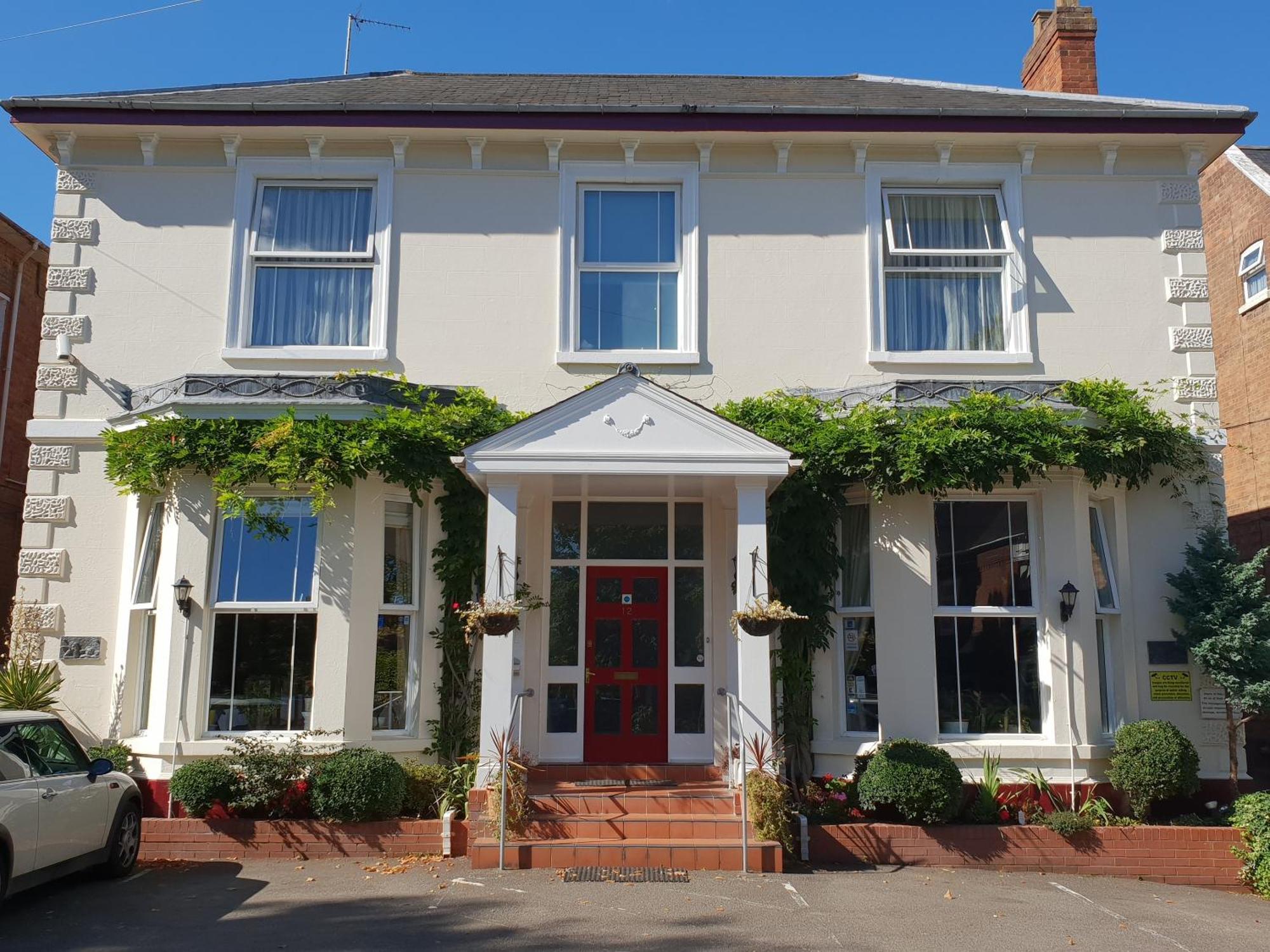 Victoria Park Lodge Leamington Spa Exterior foto